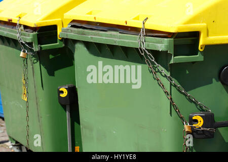 Recycling-Behälter, Bremen, Deutschland Stockfoto