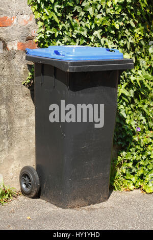 Recycling-Behälter, Bremen, Deutschland Stockfoto