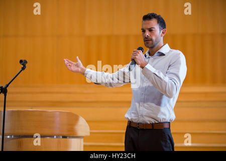 Führungskraft eine Rede im Conference center Stockfoto