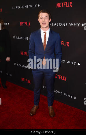 Los Angeles, Ca, USA. 30. März 2017. Dylan Minnette bei der Premiere von Netflix 13 Gründe, warum "bei Paramount Pictures am 30. März 2017 in Los Angeles, Kalifornien. Bildnachweis: David Edwards/Medien Punch/Alamy Live-Nachrichten Stockfoto