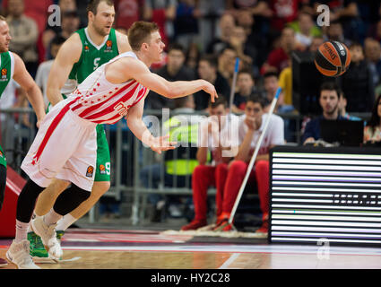 Belgrad, Serbien. 31. März 2017. Nate Wolters, #0 Crvena Zvezda Mts Belgrad in Aktion während der 2016/2017 Turkish Airlines EuroLeague regulären Saison 29. Spieltag Spiel zwischen Crvena Zvezda MTS Belgrad und Unics Kazan in der Kombank Arena am 31. März 2017 in Belgrad, Serbien. © Nikola Krstic/Alamy Live-Nachrichten Stockfoto