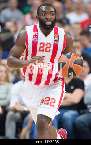 Belgrad, Serbien. 31. März 2017. Charles Jenkins, #22 von Crvena Zvezda Mts Belgrad in Aktion während der 2016/2017 Turkish Airlines EuroLeague regulären Saison 29. Spieltag Spiel zwischen Crvena Zvezda MTS Belgrad und Unics Kazan in der Kombank Arena am 31. März 2017 in Belgrad, Serbien. © Nikola Krstic/Alamy Live-Nachrichten Stockfoto