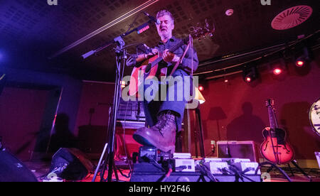 Gijón, Spanien. 31. März 2017. Irische Songwriter, Glen Hansard, funktioniert live-Gijon Musikfestival in Acapulco Mitte am 31. März 2016 in Gijon, Spanien. © David Gato/Alamy Live-Nachrichten Stockfoto