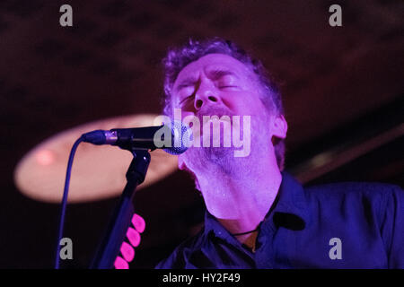 Gijón, Spanien. 31. März 2017. Irische Songwriter, Glen Hansard, funktioniert live-Gijon Musikfestival in Acapulco Mitte am 31. März 2016 in Gijon, Spanien. © David Gato/Alamy Live-Nachrichten Stockfoto