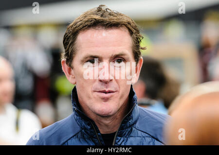 NEWTOWNABBEY, NORDIRLAND. 14. Mai 2016 - öffnet Champion Jockey AP McCoy der erste gehen im freien Markt in Irland. Stockfoto