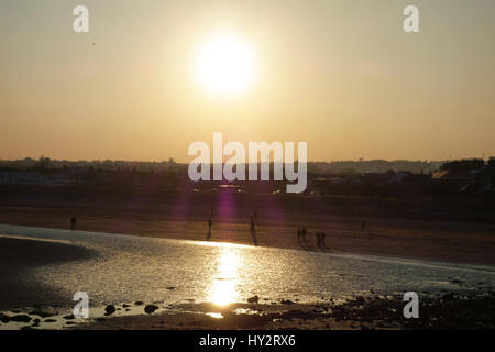 Sonnenuntergang am Strand in Skerries Town, Irland Stockfoto