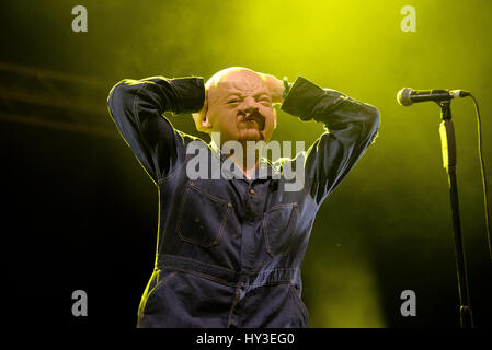 BARCELONA - 4 JUN: Ty Segall und Straßenräuber (Punk-Rock-Band) führen in Konzert im Primavera Sound Festival 2016 auf 4. Juni 2016 in Barcelona, Spanien. Stockfoto