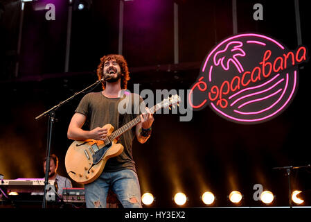 VALENCIA, Spanien - JUN 11: Izal (Band) führen im Konzert beim Festival de Les Arts am 11. Juni 2016 in Valencia, Spanien. Stockfoto