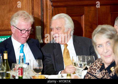 Lord David Owen mittags die Oldie literarische 14.03.17 Stockfoto