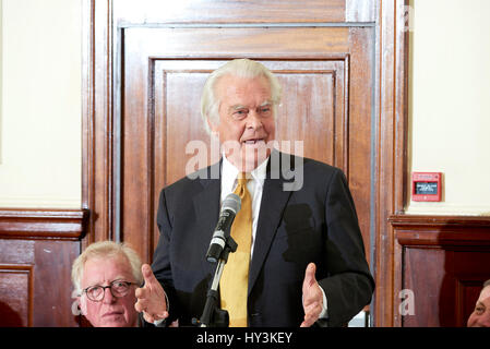 Lord David Owen mittags die Oldie literarische 14.03.17 Stockfoto