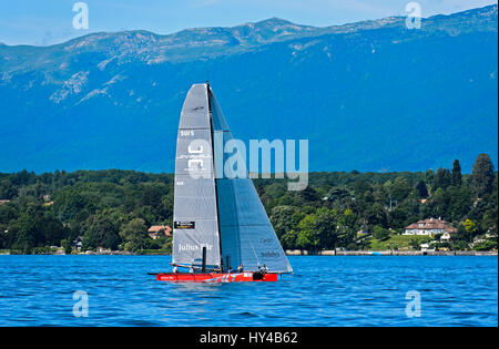 Segelboot SUI 5 Team Til Segeln am Genfersee, Bol d ' or Mirabaud Regatta, Genf, Schweiz Stockfoto