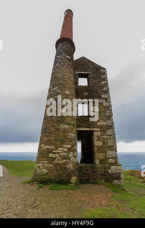 Zerstörten Strahl Maschinenhaus für Wheal gedeihen Tin Mine. Rinsey, Cornwall, England, Vereinigtes Königreich. Stockfoto