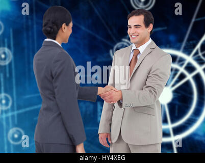 Corporate glücklich tun Handshake gegen binäre Codes und Linien Stockfoto