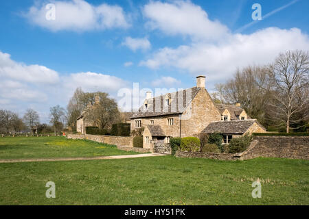 Malerische Wyck Rissington Dorf in den Cotswolds Stockfoto