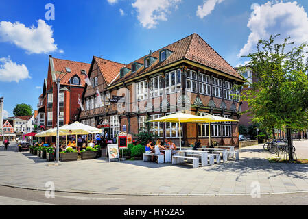 Historisches Fachwerkhaus mit dem Restaurant Block House in der shopping Straße sächsische Tor im Bergdorf, Hamburg, Deutschland, Europa, Hist Stockfoto