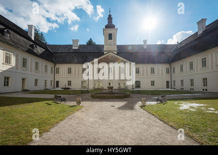 Das Herrenhaus in Svaty Anton, Slowakei Stockfoto