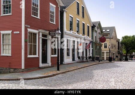 A Straßenszene im Stadtteil Old Walfang - New Bedford, MA Stockfoto