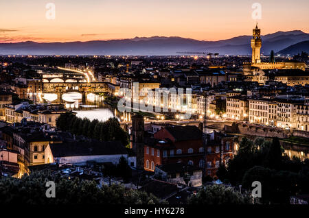 Blick vom Piazzale Michelangelo bei Sonnenuntergang Stockfoto