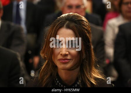 Berlin, Deutschland, 17. Septmeber, 2015: Königin Rania von Jordanien erhält den Walther-Rathenau-Award. Stockfoto