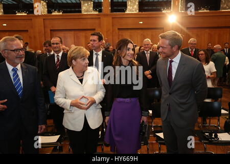 Berlin, Deutschland, 17. Septmeber, 2015: Königin Rania von Jordanien erhält den Walther-Rathenau-Award. Stockfoto
