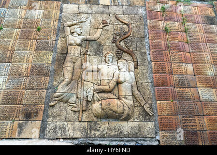 Sighnaghi, Georgia - geschickt 16, 2016: Denkmal für georgische Soldaten während des großen Vaterländischen Krieges auf den Wal getötet. Signagi, Kachetien region Stockfoto