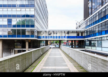 Hill House und Hameln Haus, Torbogen, London, UK, vor der Sanierung Stockfoto