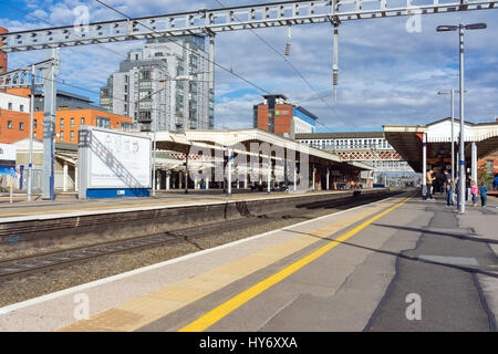 Slough Bahnhof auf der Great Western Hauptbahn in Berkshire Stockfoto