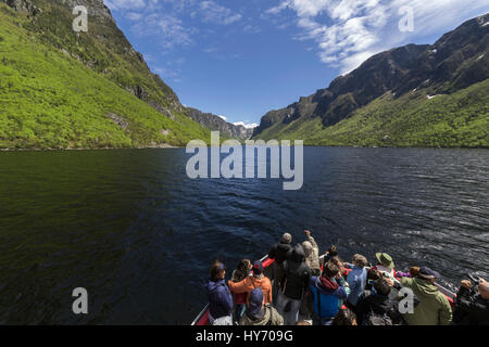 Ausflugsboot in Western Brook Pond UNESCO-Weltkulturerbe, Grose Morne National Park, Neufundland Stockfoto