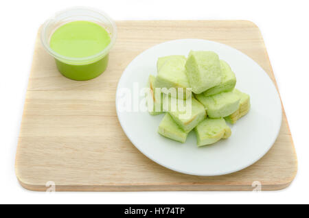 Thai Dessert Pandan Pudding und gedämpftes Brot Stockfoto