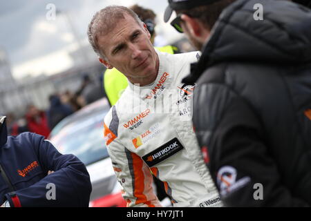 Tag des Rennens für den Hankook 24H Tourenwagen Ausdauer in Silverstone Stockfoto