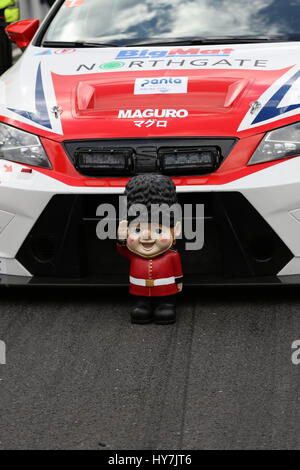 Tag des Rennens für den Hankook 24H Tourenwagen Ausdauer in Silverstone Stockfoto