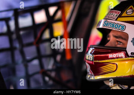 Fawkham, Longfield, UK. 2. April 2017. BTCC Rennfahrer Tom Ingram und Speedworks Motorsport vor Runde 2 der Dunlop MSA British Touring Car Championship in Brands Hatch Indy. Foto: Gergo Toth / Alamy Live News Stockfoto