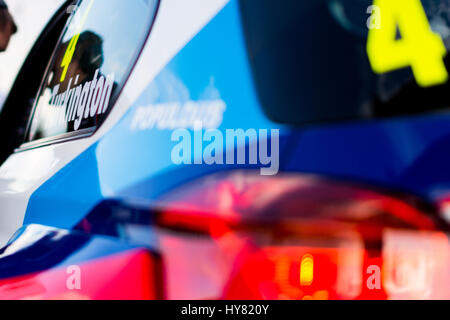 Fawkham, Longfield, UK. 2. April 2017. BTCC Rennfahrer Colin Turkington und Team BMW vor der Runde 3 der Dunlop MSA British Touring Car Championship in Brands Hatch Indy (Foto: Gergo Toth / Alamy Live News) Stockfoto