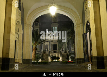 Universita Degli Studi Tu Catania, Piazza Universita, Catania, Sizilien, Italien, Universita Degli Studi Di Catania, Sizilien, Italien Stockfoto