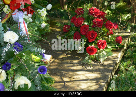 Grab, Heinz Berggruen, Wald Friedhof Dahlem, Hütte Weg, Berlin, Deutschland / hut Weg, packen, Waldfriedhof Dahlem, Huettenweg, Deutschland / Hüttenweg Stockfoto