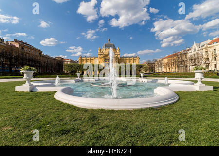 Neue Brunnen in König Tomislav Park Stockfoto