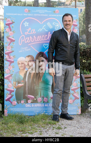 Photocall "La Parrucchiera" ein Film von Stefano Incerti mit Pina Turco, Massimiliano Gallo, Cristina Donadio, Tony Tammaro, Lucianna De Falco. (Foto von Lucia Casone/Pacific Press) Stockfoto