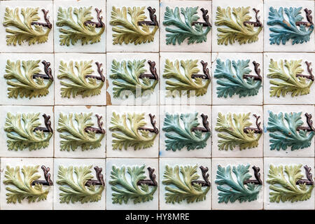 Typische bunte Azulejo aneinander für Ihren beruflichen Werdegang Stockfoto