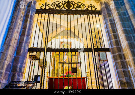 Innenraum. Schlosskirche Priory. Kirche der Muttergottes von Major Pain. Aracena, Huelva, Andalusien, Spanien, Europa Stockfoto