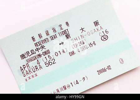 Japanische Eisenbahn finden Sitz Shinkansen, Bullet Train Ticket. Kagoshima-Chuo zur Shin-Osaka, auf shinkansen Sakura562, Bullet Train. Stockfoto