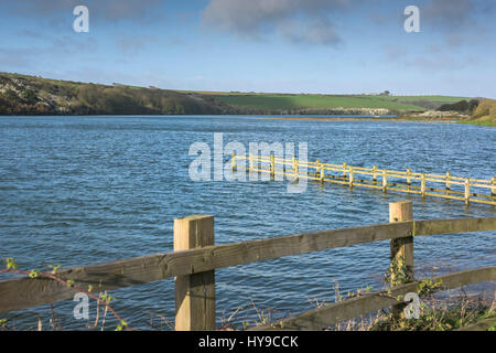 Gannel Mündung Springflut Flut Sommerso überbrücken Überschwemmungen Küste Küste Newquay Cornwall Stockfoto