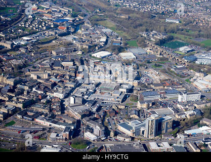 Eine Luftaufnahme von Burnley Town Centre, Nord-West-England, UK Stockfoto