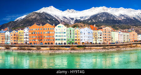 INNSBRUCK, Österreich - 11. März 2017 - Stadt-Landschaft im Stadtzentrum von Innsbruck. Es ist die Hauptstadt von Tirol in Westösterreich, Europa. Stockfoto