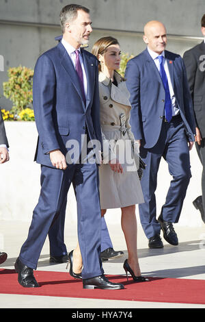 Madrid, Madrid, Spanien. 3. April 2017. König Felipe VI. von Spanien, Königin Letizia von Spanien reiste zu einem offiziellen Besuch nach Japan an Adolfo Suarez Madrid Barajas Flughafen am 3. April 2017 in Madrid, Spanien-Credit: Jack Abuin/ZUMA Draht/Alamy Live News Stockfoto