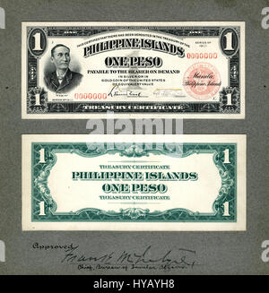 Das PHI 68c Treasury Certificate der Philippinischen Inseln ist ein Konstruktionsnachweis für eine 1-Peso-Banknote aus dem Jahr 1924. Diese Währung stellt ein bedeutendes Artefakt aus der Zeit dar, als die Philippinen unter amerikanischer Herrschaft standen, mit komplizierten Designelementen. Stockfoto