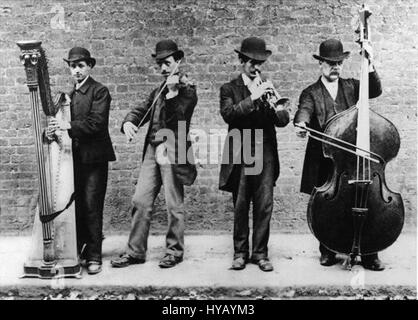 Londonstreetmusiciansc.1880 Stockfoto