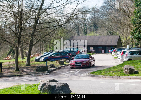 Ausfahrt 8 Cafe direkt an der Autobahn M25 auf Hügel Reigate, Surrey J8. Stockfoto