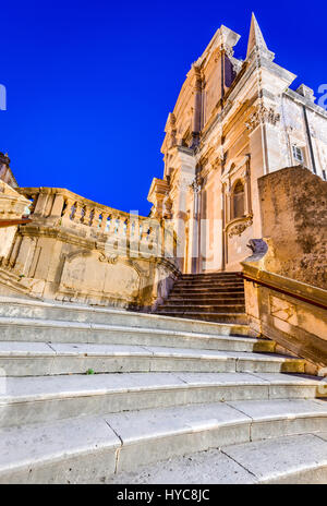 Dubrovnik, Kroatien. Treppe, Jesuiten Kirche von St. Ignatius Loyola, der alte Collegium Ragusinum in Ragusa. Stockfoto