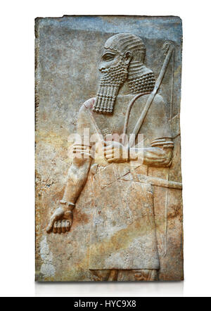 Stein Relief geschnitzte Panel des Soldaten. Zimmer 8. Inv AO 19877 aus Dur Sharrukin Palast der assyrische König Sargon II in Khorsabad, 713-706 v. Chr..  Lou Stockfoto