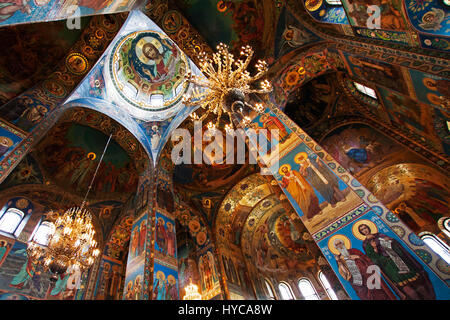 Decke der Kirche der Erlöser auf dem Blut St Petersburg, Russland Stockfoto